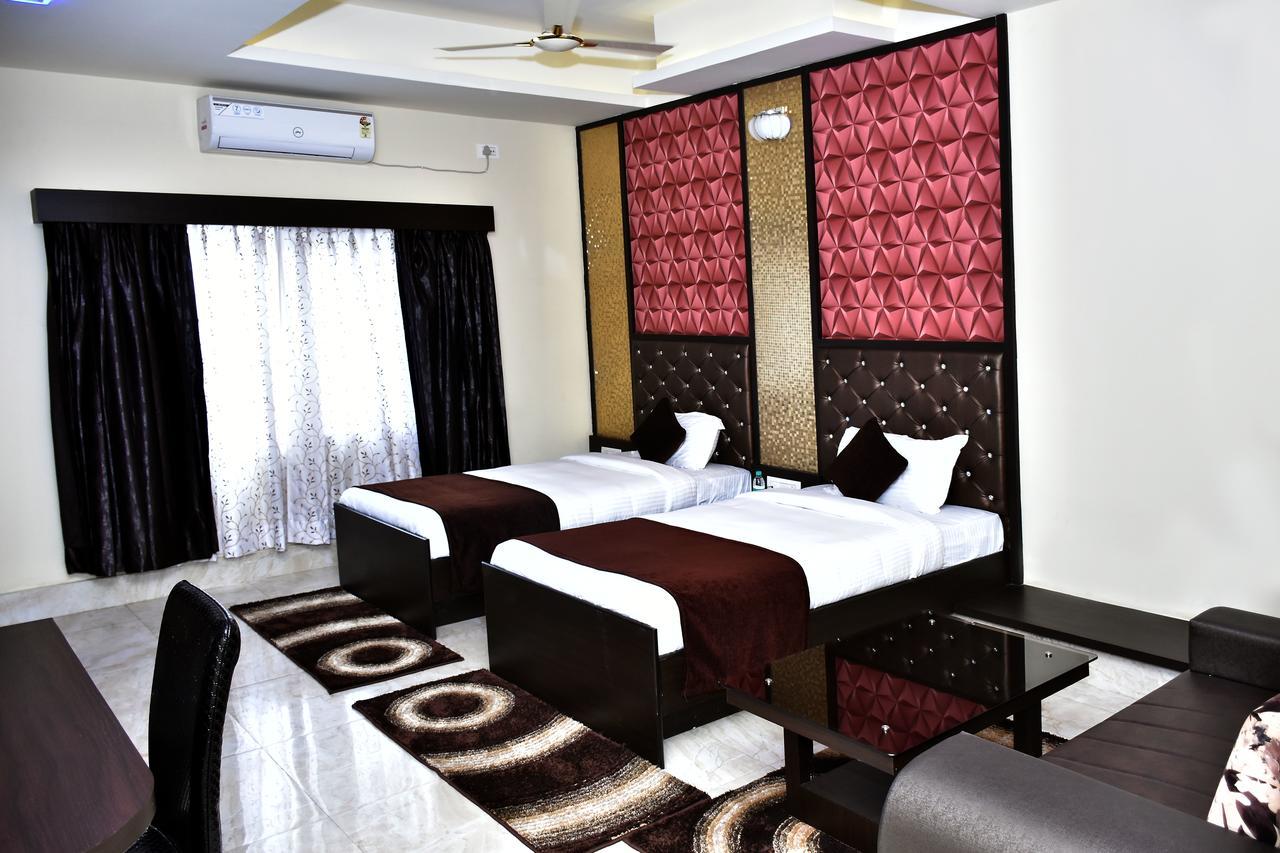 Hotel Daftari Palace Kishanganj Dış mekan fotoğraf