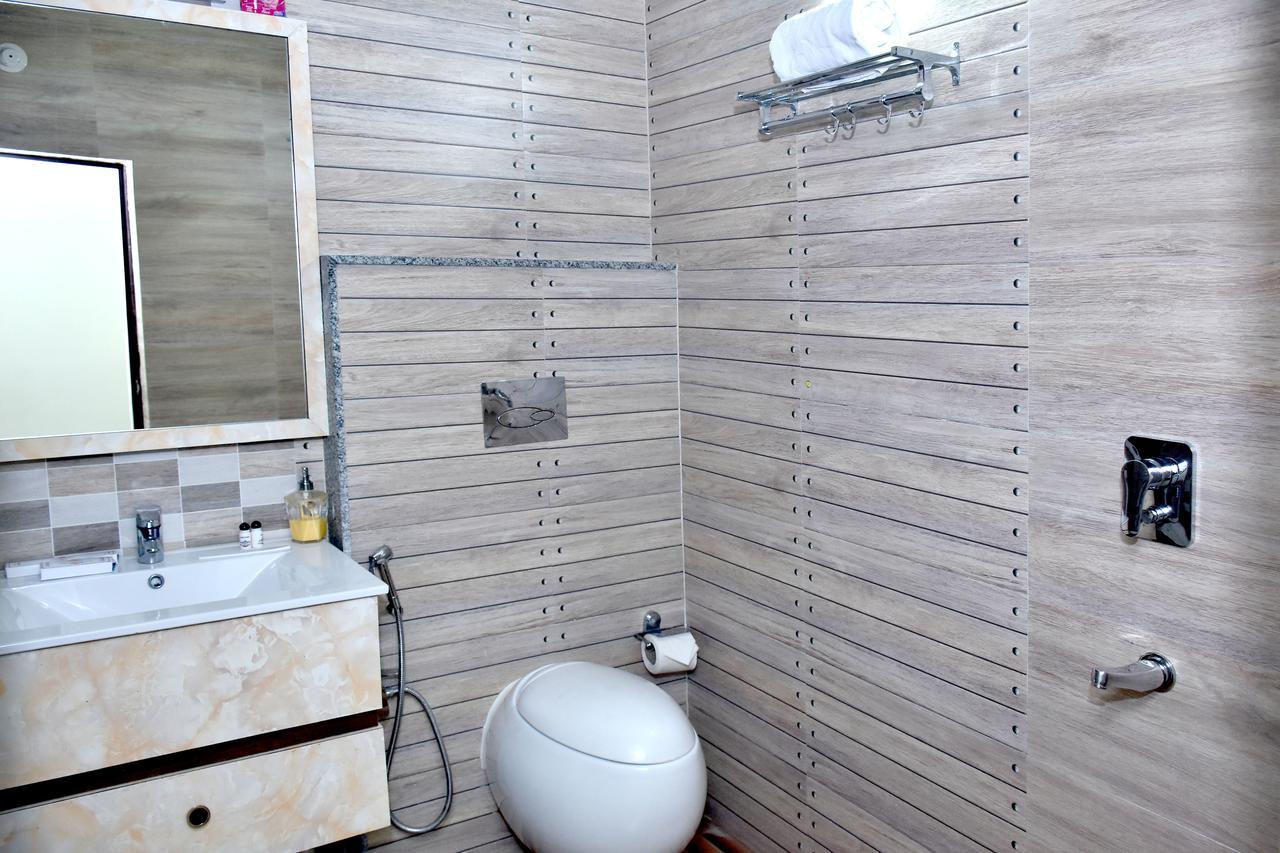 Hotel Daftari Palace Kishanganj Dış mekan fotoğraf