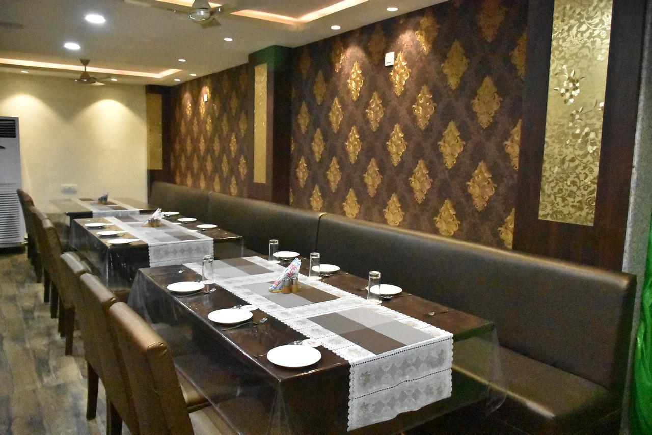 Hotel Daftari Palace Kishanganj Dış mekan fotoğraf